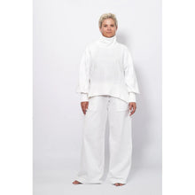 Load image into Gallery viewer, NELLIE COLLEGE SWEATER - WHITE