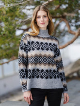 Load image into Gallery viewer, Elvira Pullover